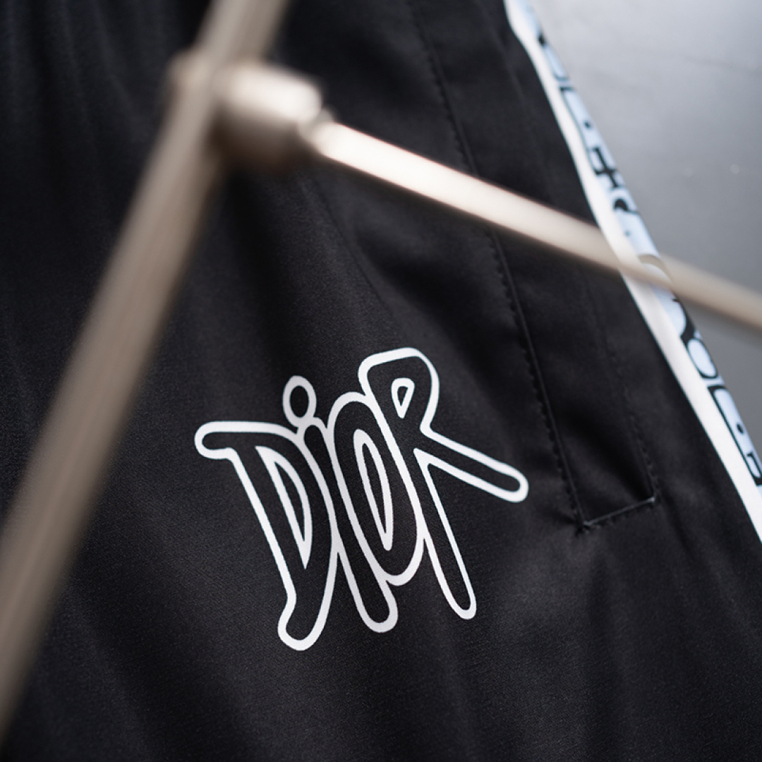 【DIOR】ショートパンツ