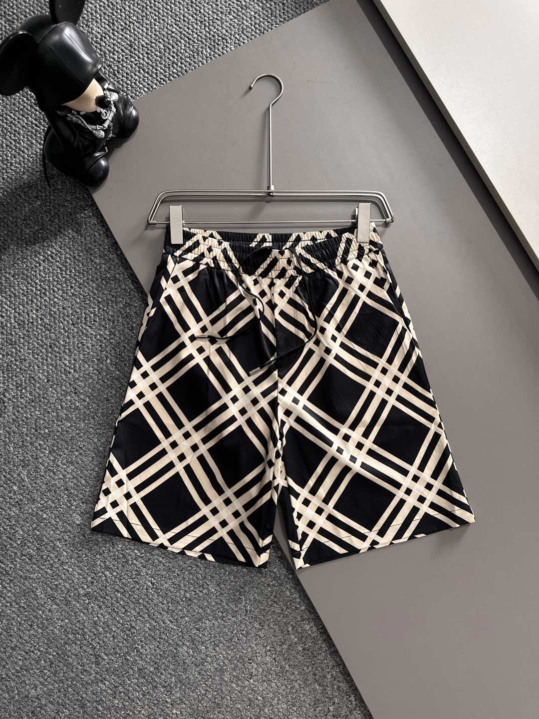 【BURBERRY】半袖シャツショートパンツ セットアップ