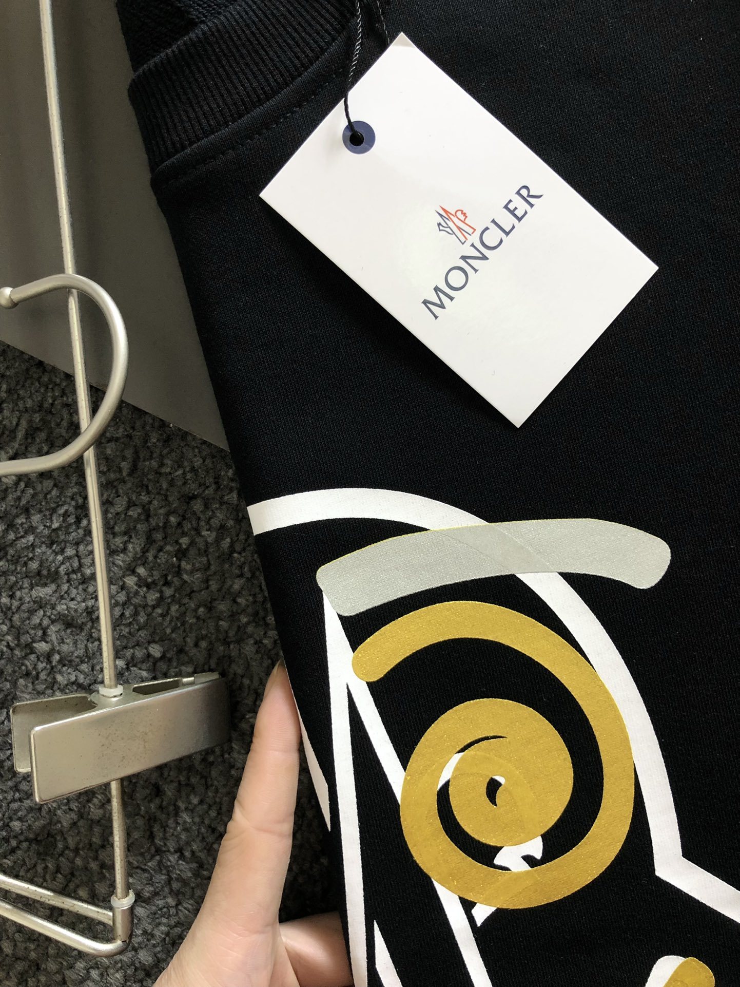 【MONCLER】長袖 T シャツ