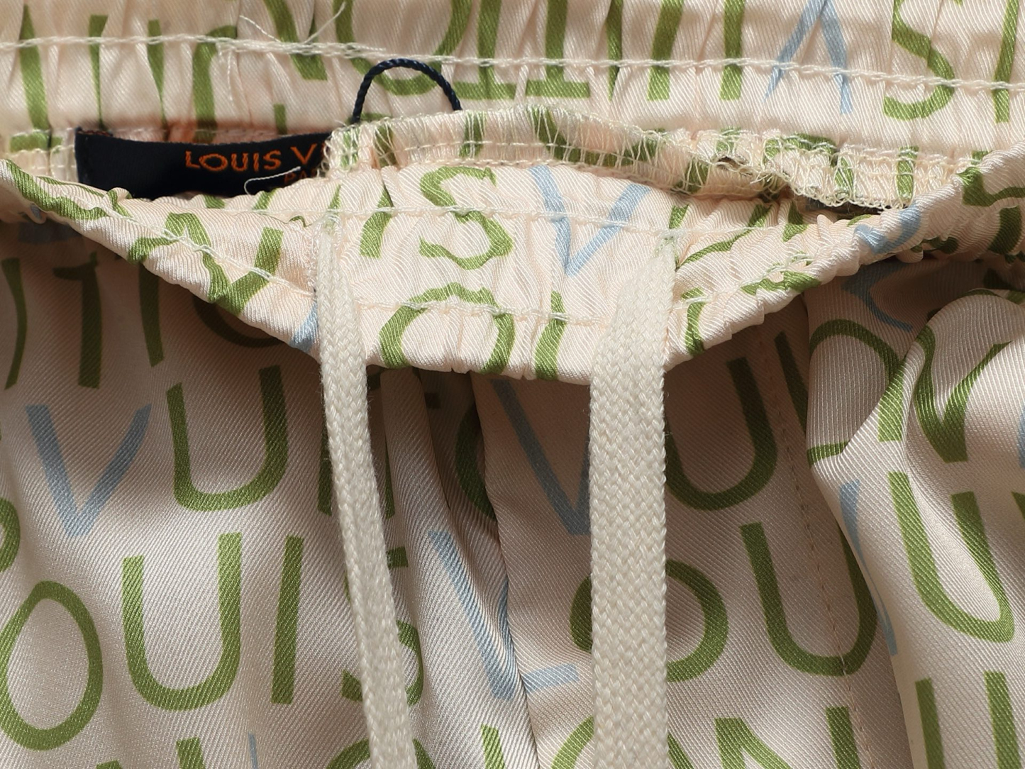 【LOUIS VUITTON】半袖シャツショートパンツ セットアップ