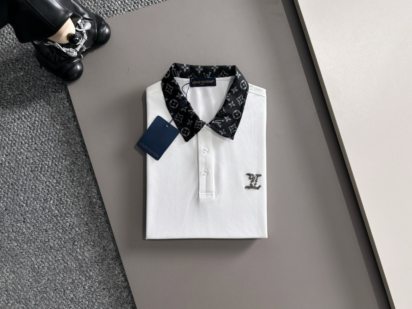 【LOUIS VUITTON】半袖ポロシャツ