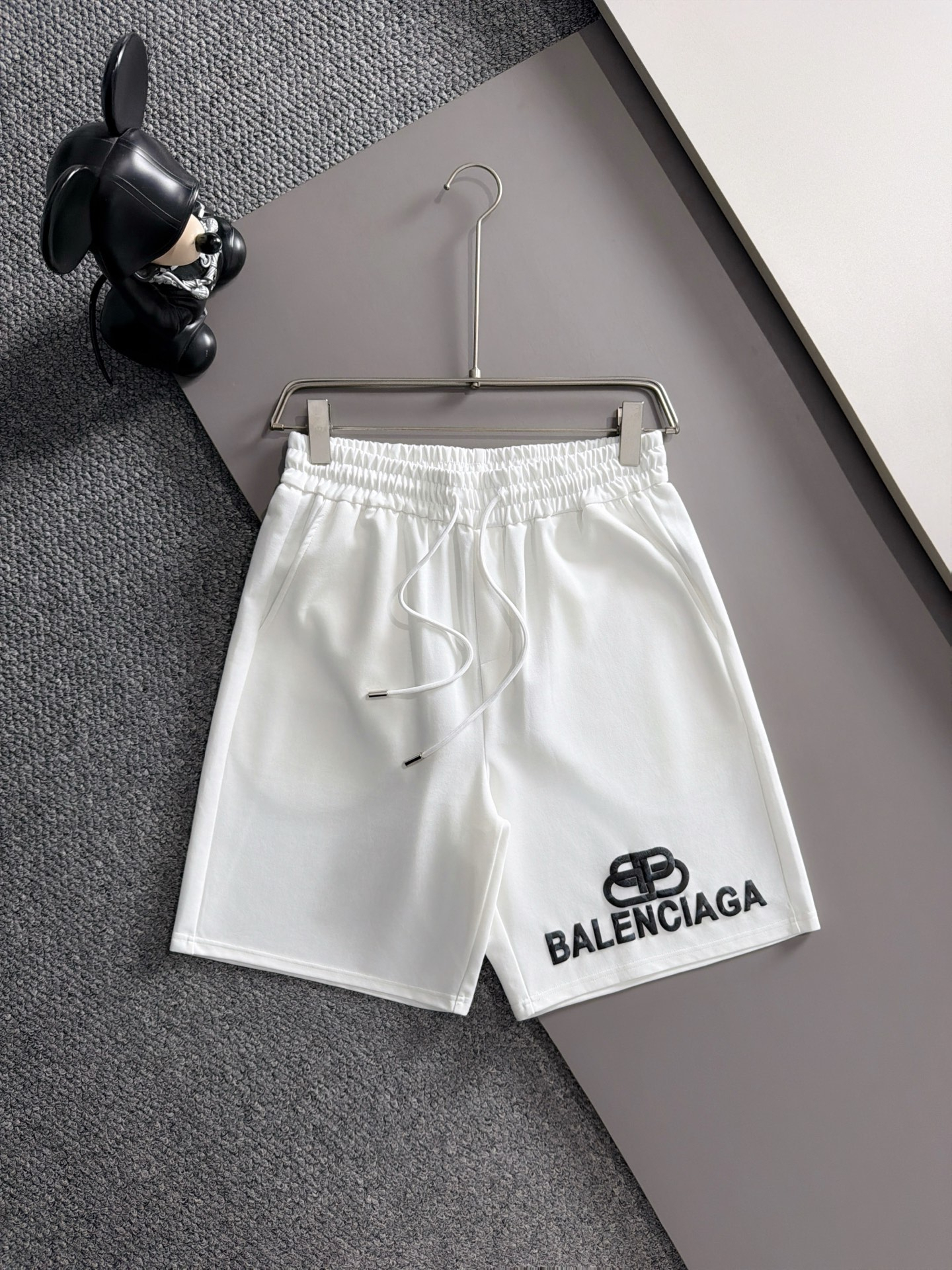 【BALENCIAGA】半袖T シャツショートパンツ セットアップ