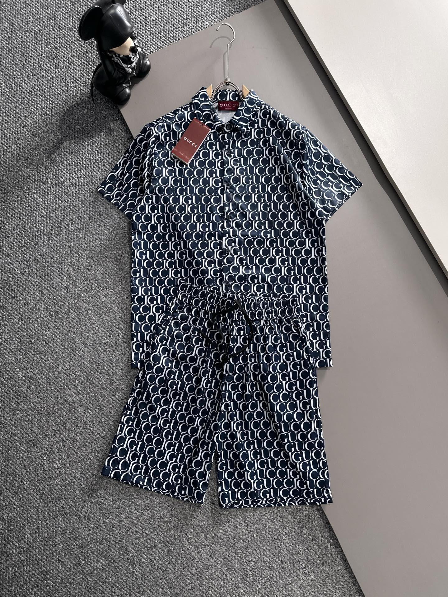 【GUCCI】半袖シャツショートパンツ セットアップ