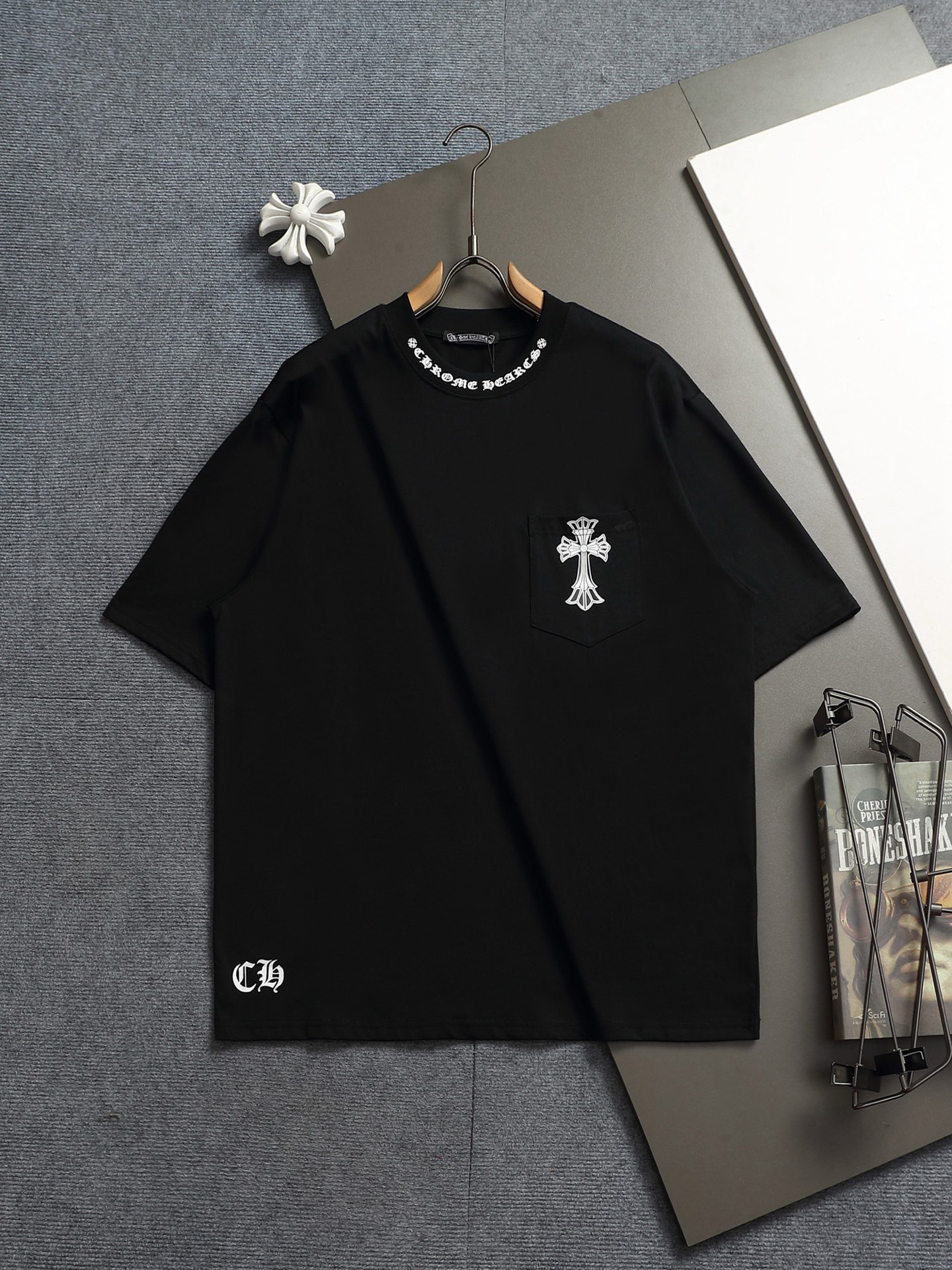 【CHROME HEARTS】半袖 T シャツ