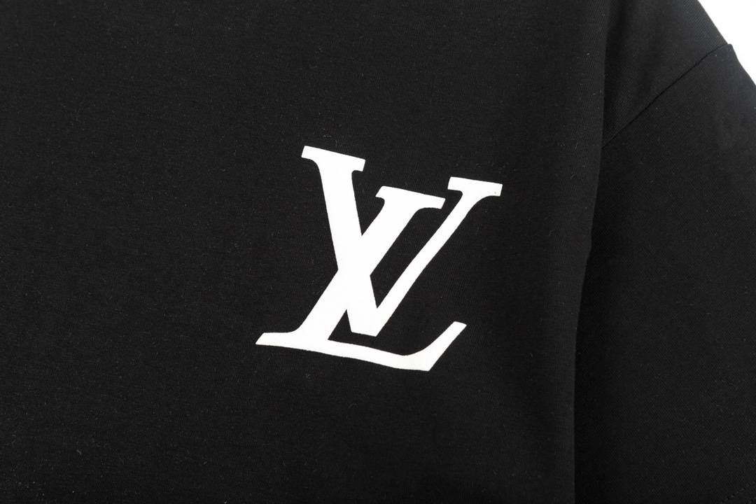 【LOUIS VUITTON】半袖 T シャツ