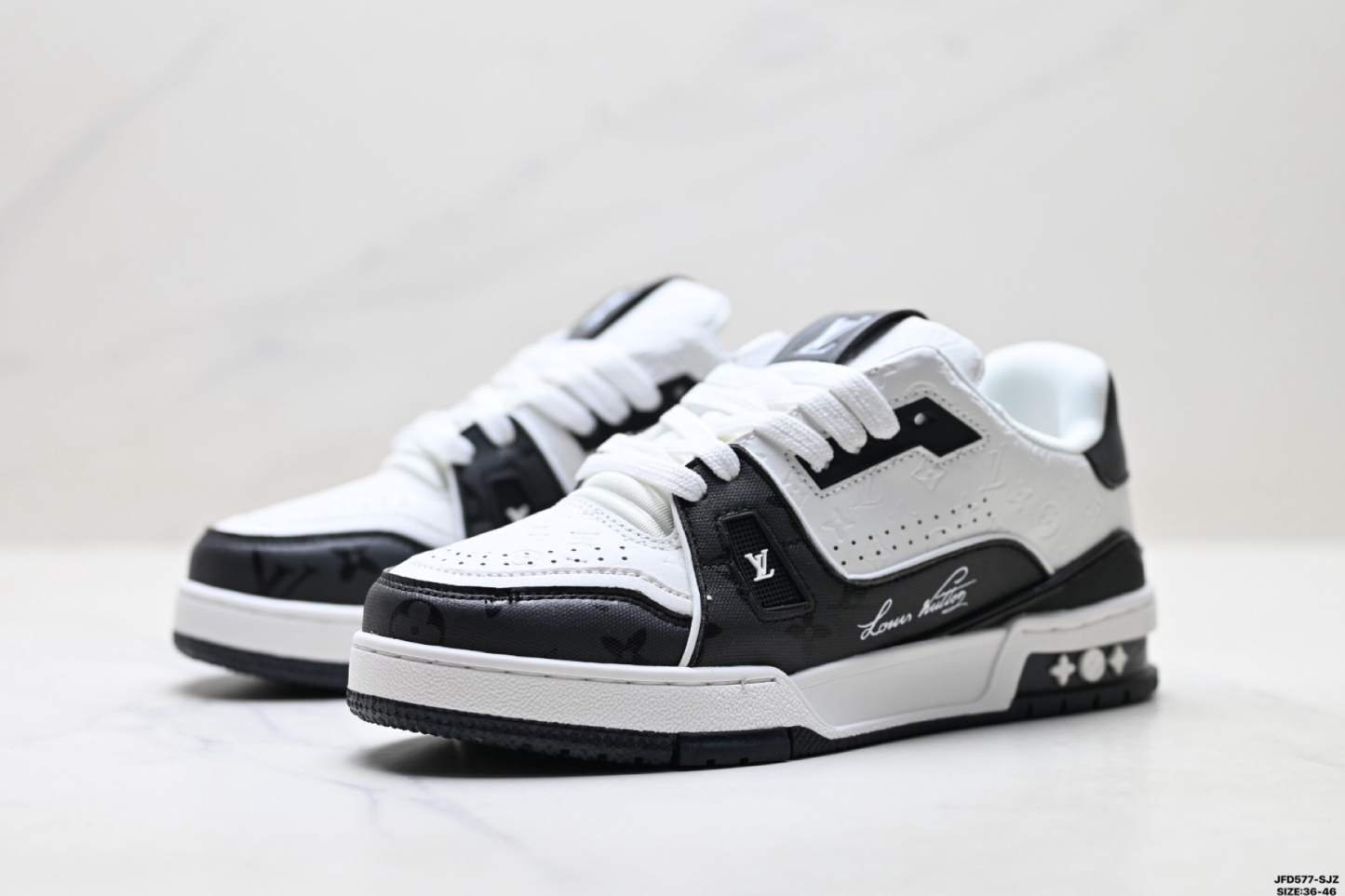 Louis Vuitton Trainer Sneaker Low スニーカー