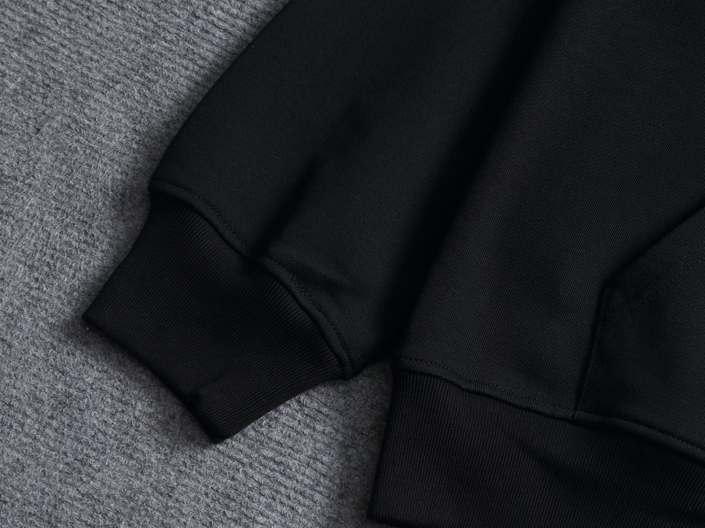 【LOEWE】ロエベ 刺繍パーカー