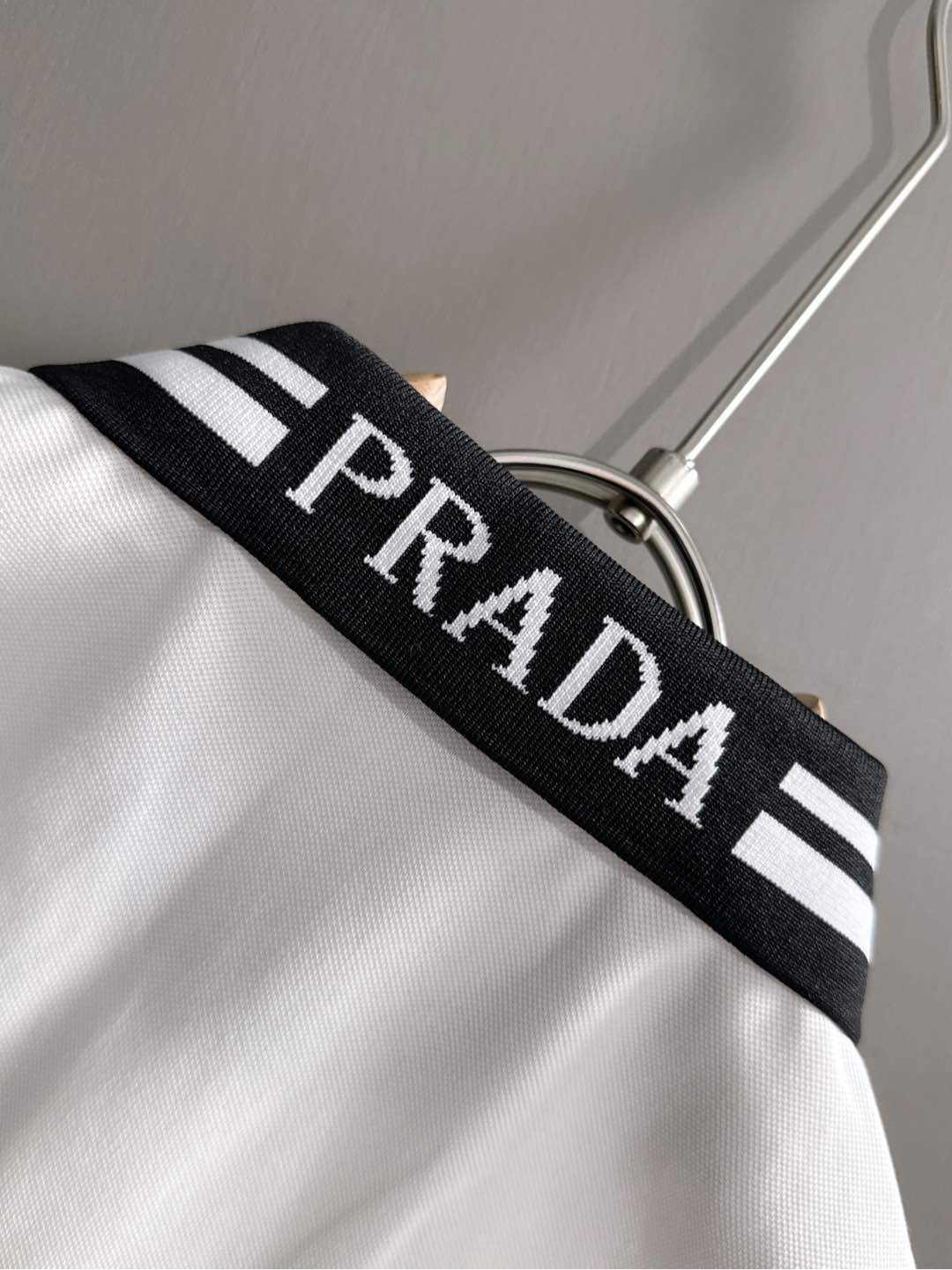 【PRADA】半袖ポロシャツ