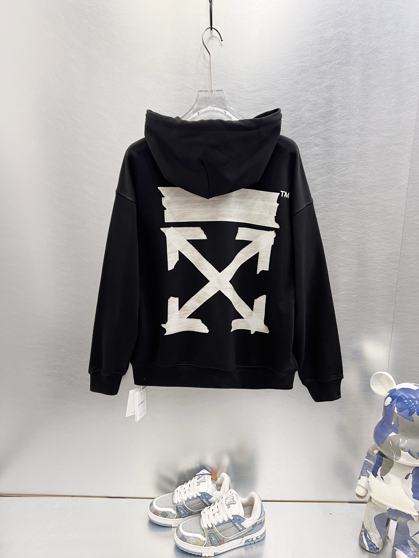 【OFF WHITE】 パーカー