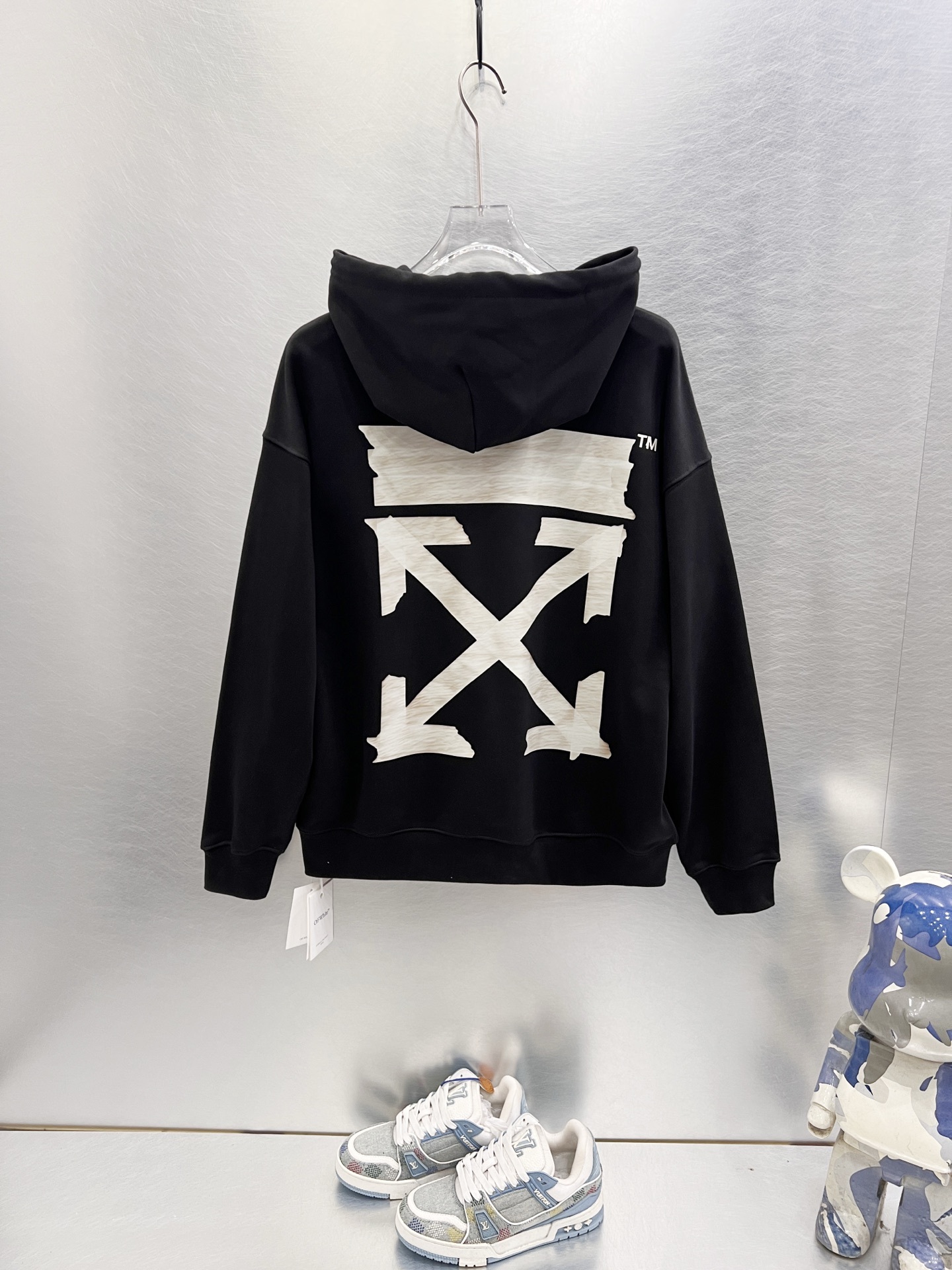 【OFF WHITE】 パーカー