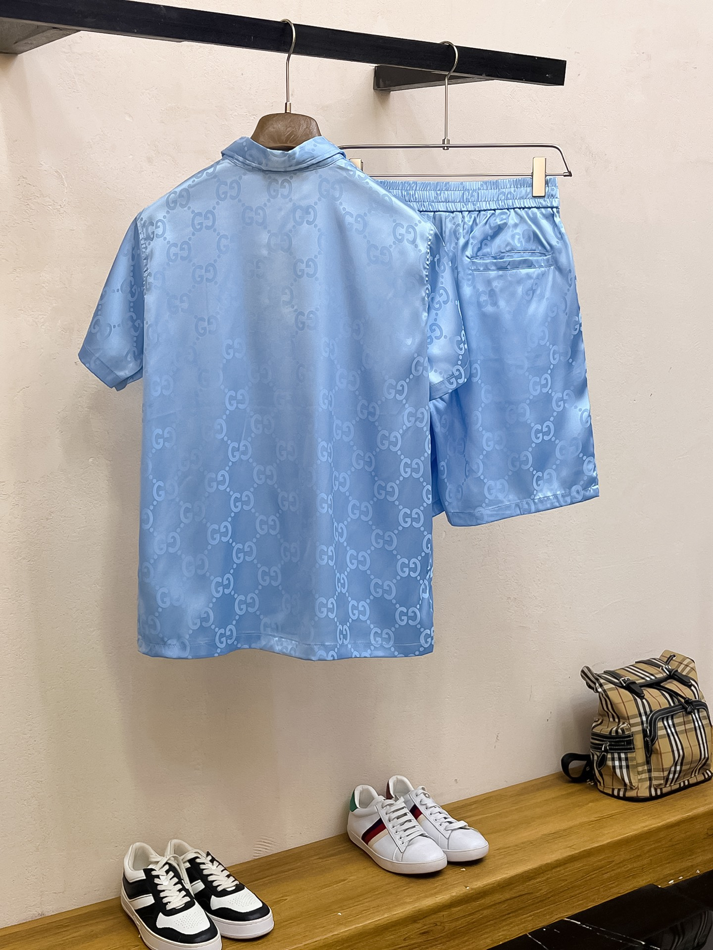 【GUCCI】半袖シャツショートパンツ セットアップ