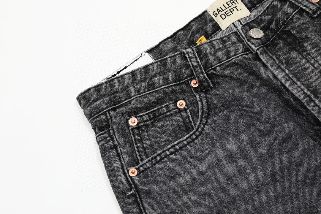 【CHROME HEARTS 公式旗艦店】クロムハーツ ジーパン、ご好評に付き再入荷！