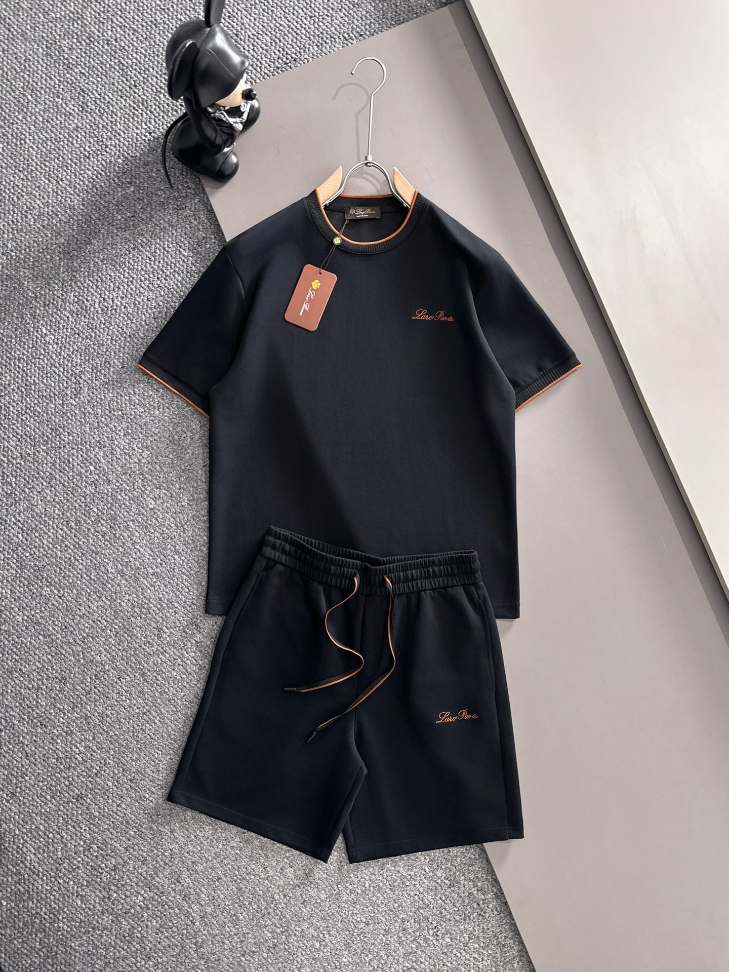 【LOUIS VUITTON】半袖T シャツショートパンツ セットアップ