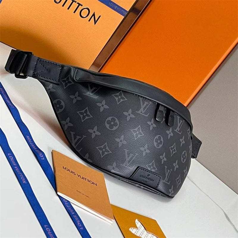 LouisVuittonディスカバリーバムバッグ PM M46035