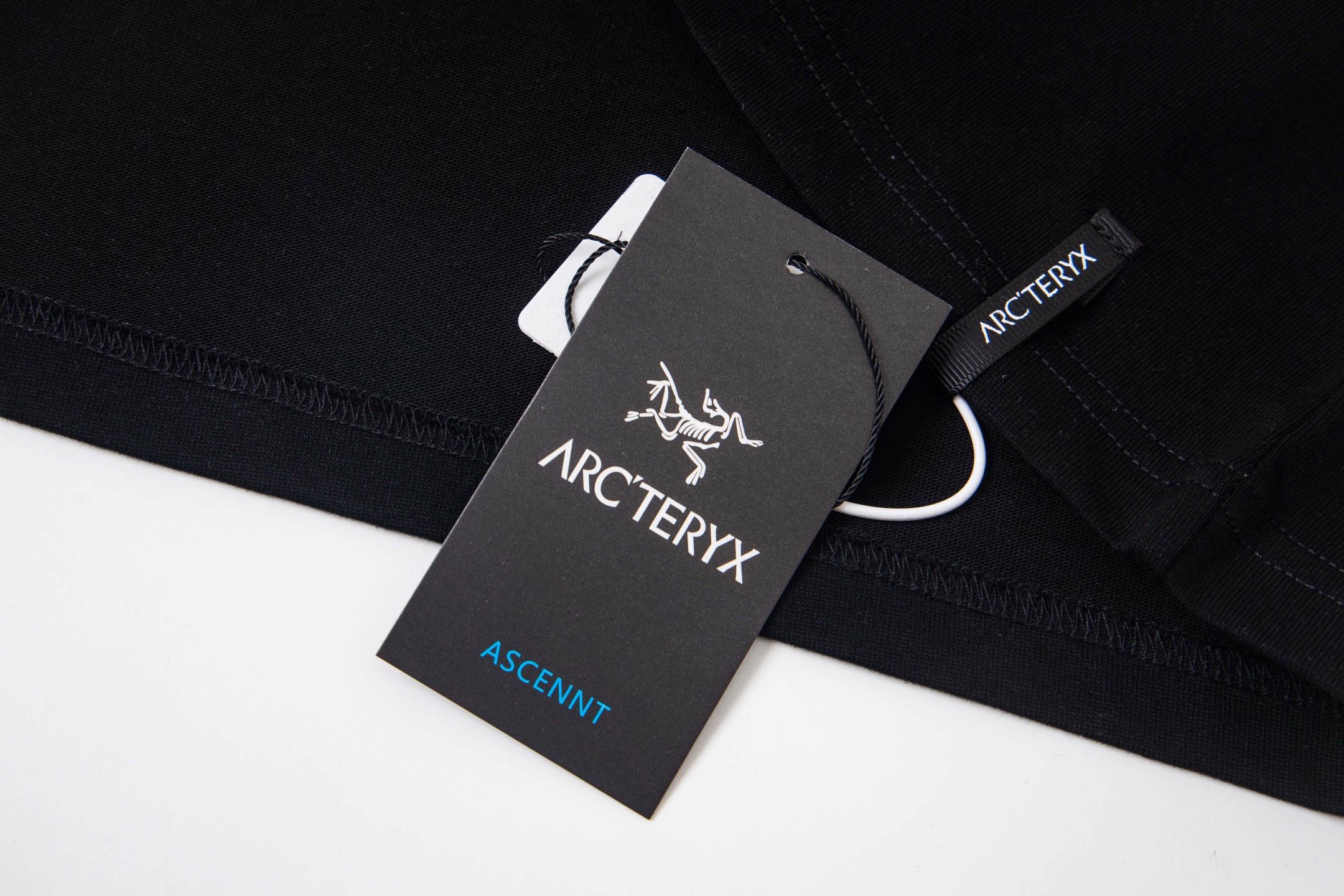【ARC'TERYX】長袖 T シャツ