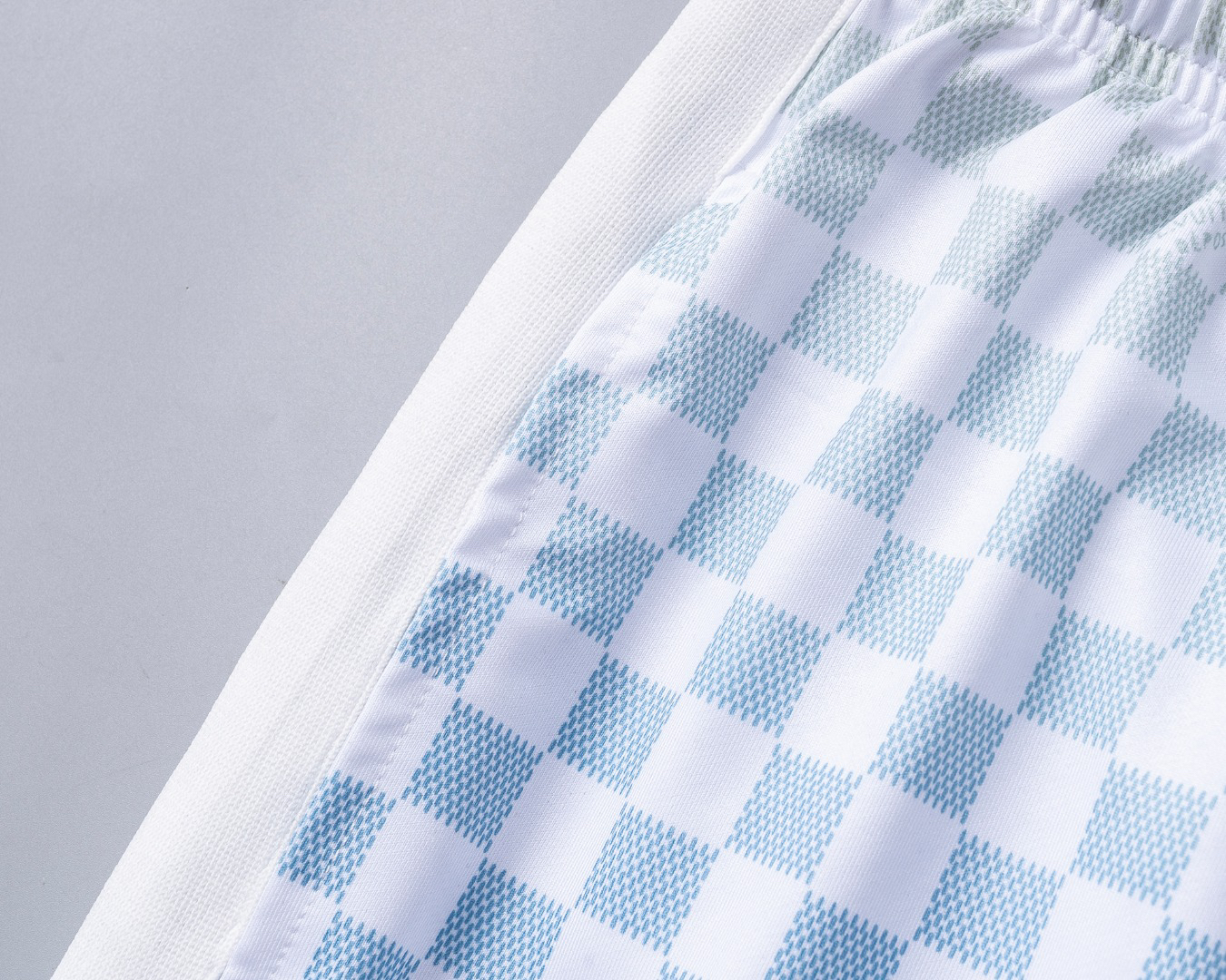 【LOUIS VUITTON】半袖T シャツショートパンツ セットアップ