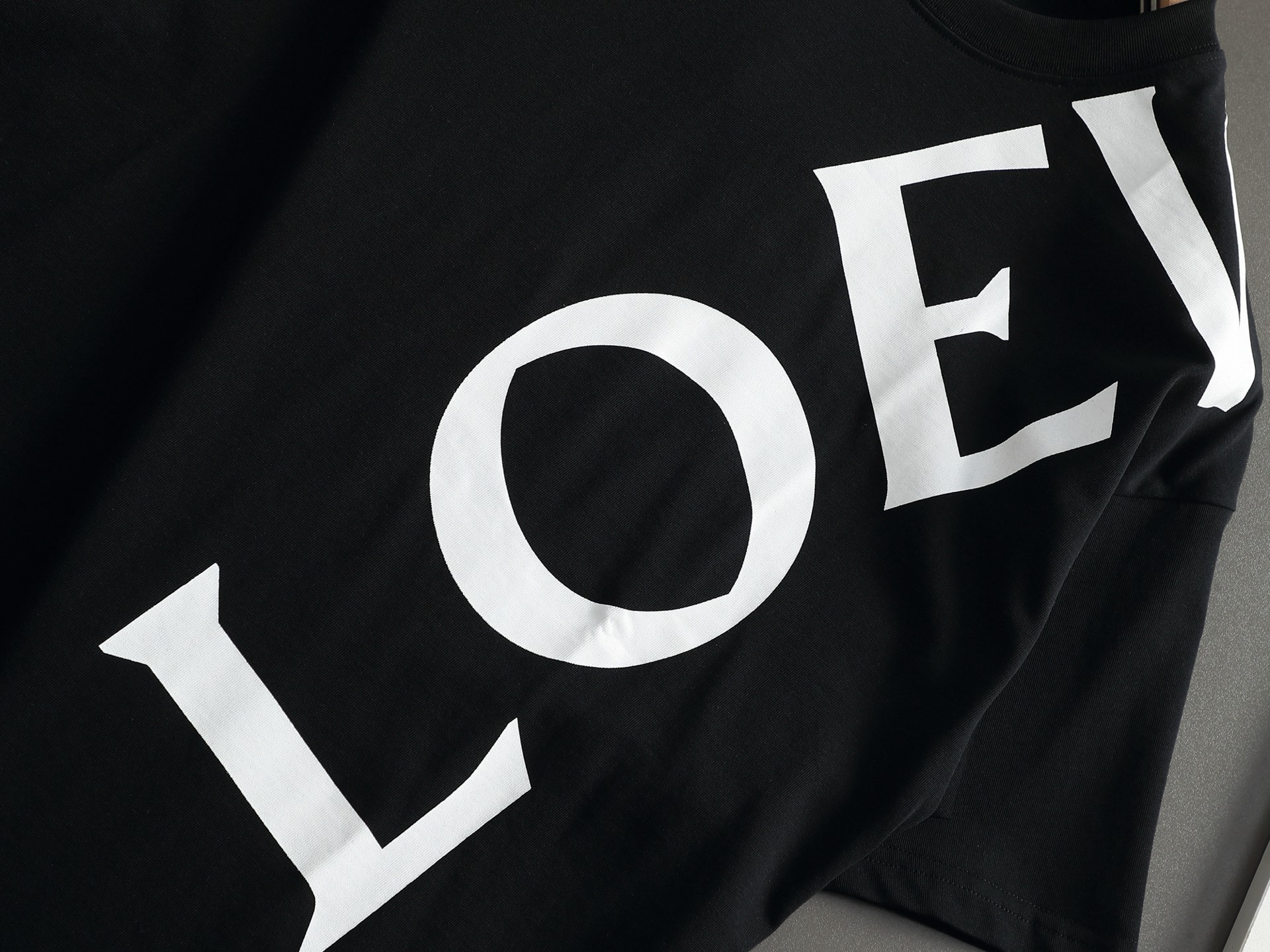 【LOEWE】半袖 T シャツ