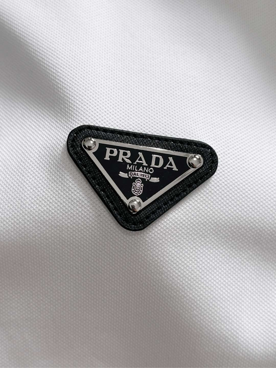 【PRADA】半袖ポロシャツ