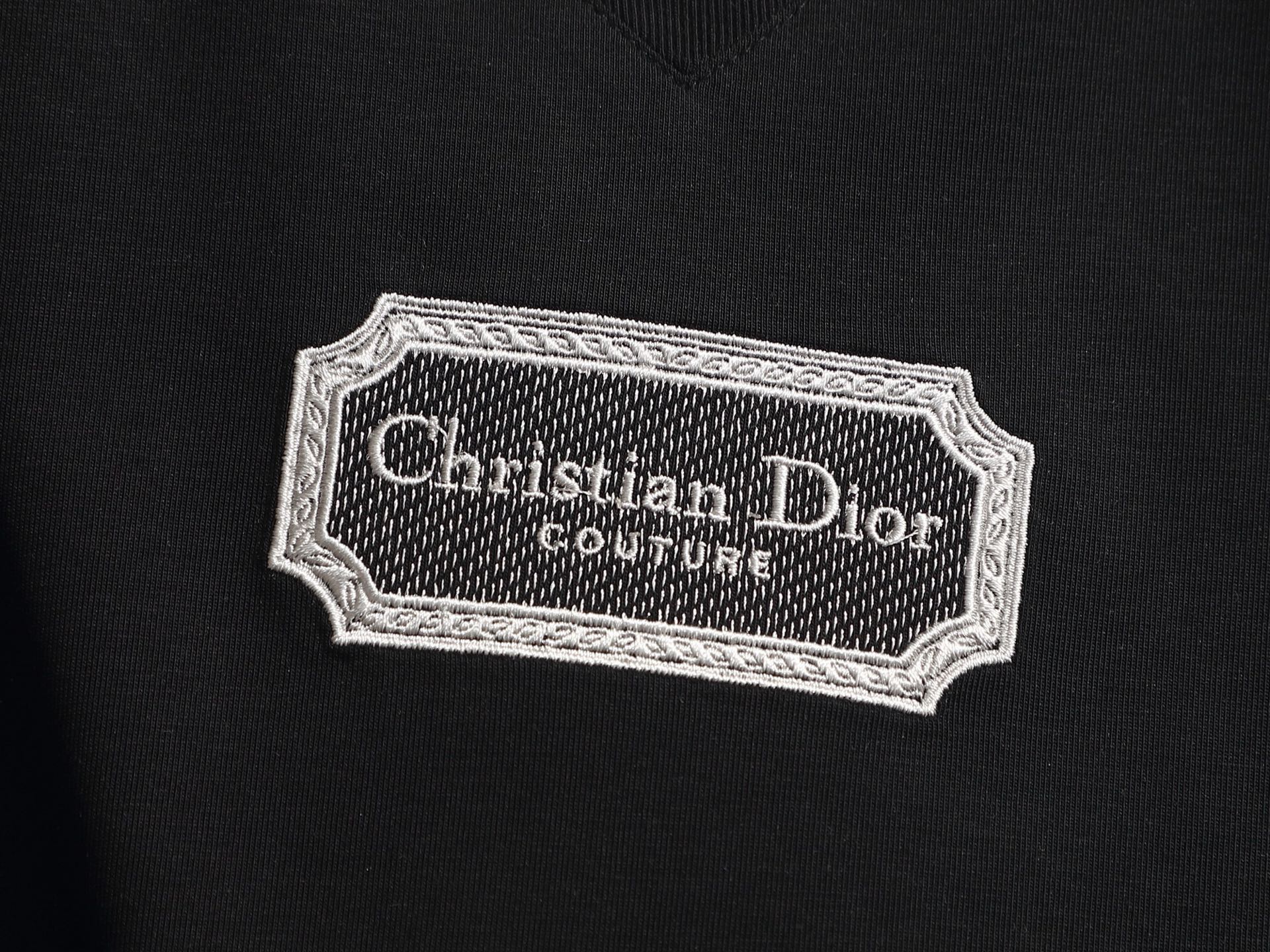 【DIOR】刺繍 半袖 T シャツ