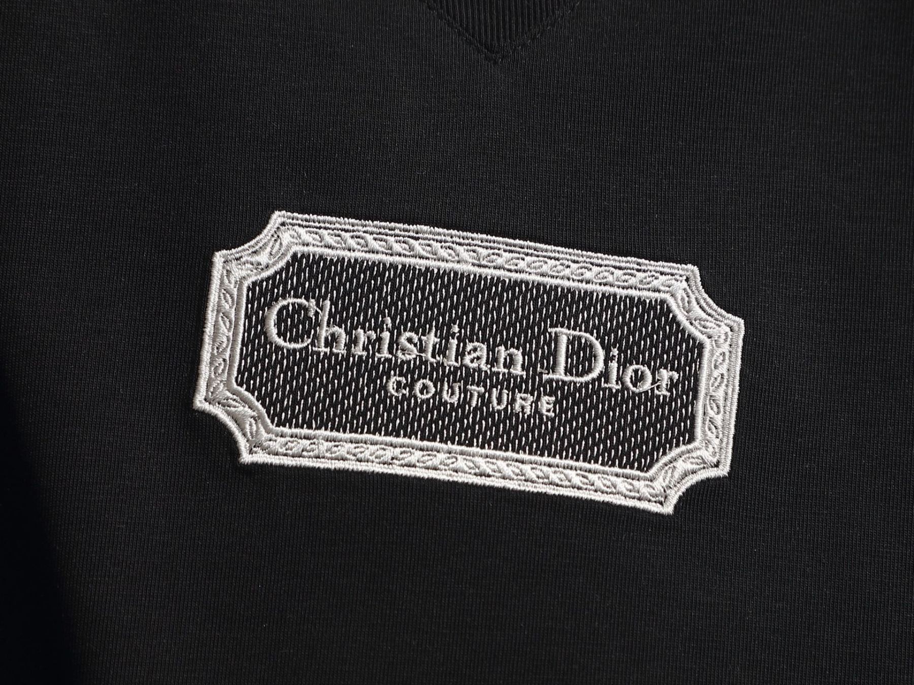 【DIOR】刺繍 半袖 T シャツ