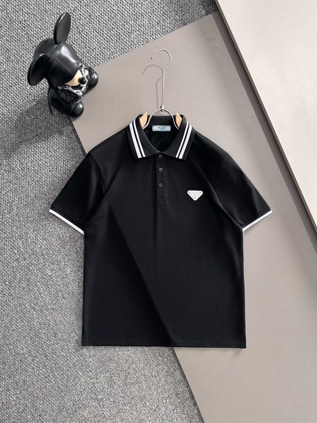 【PRADA】半袖ポロシャツ
