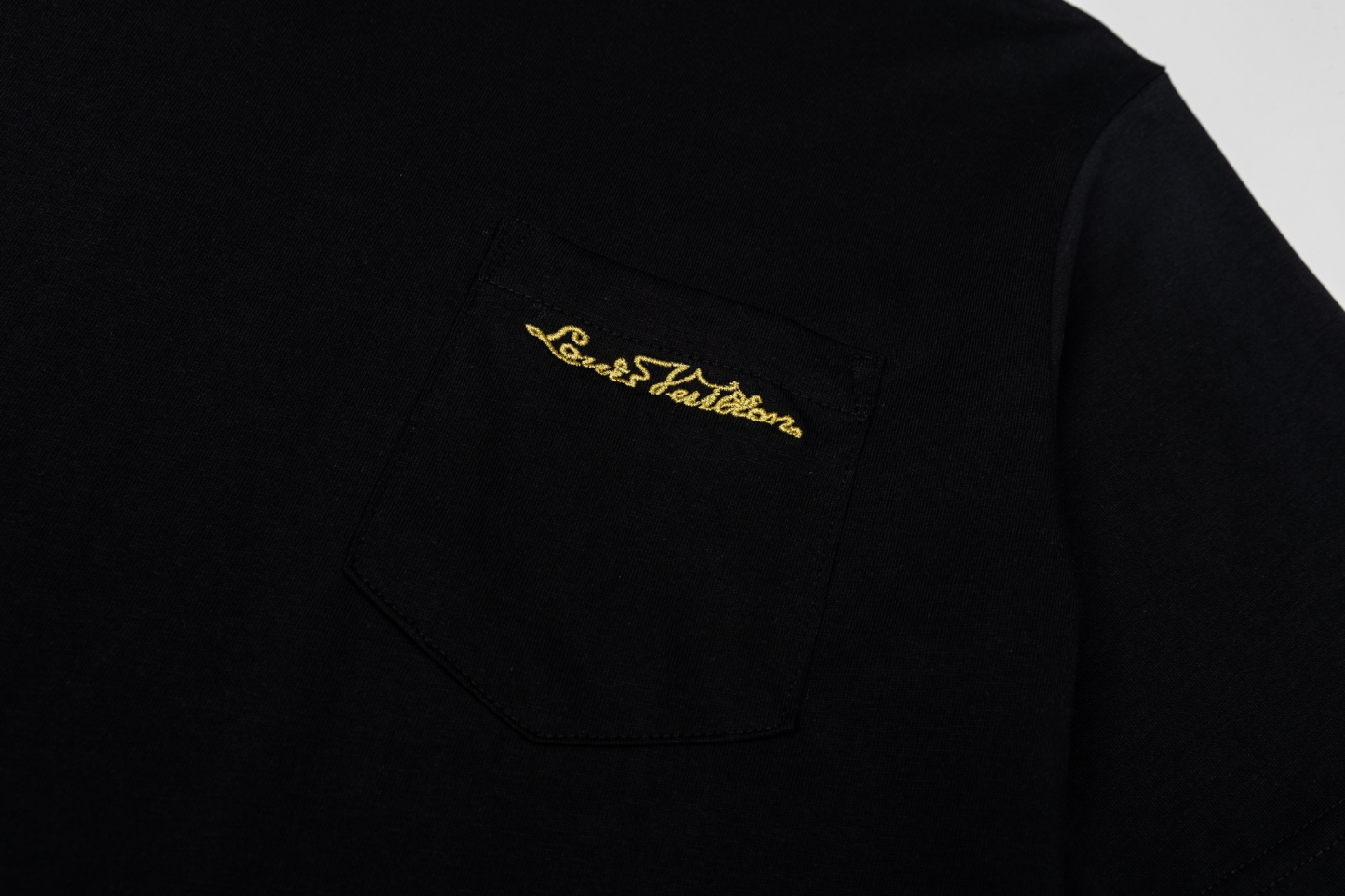 【LOUIS VUITTON】半袖 T シャツ