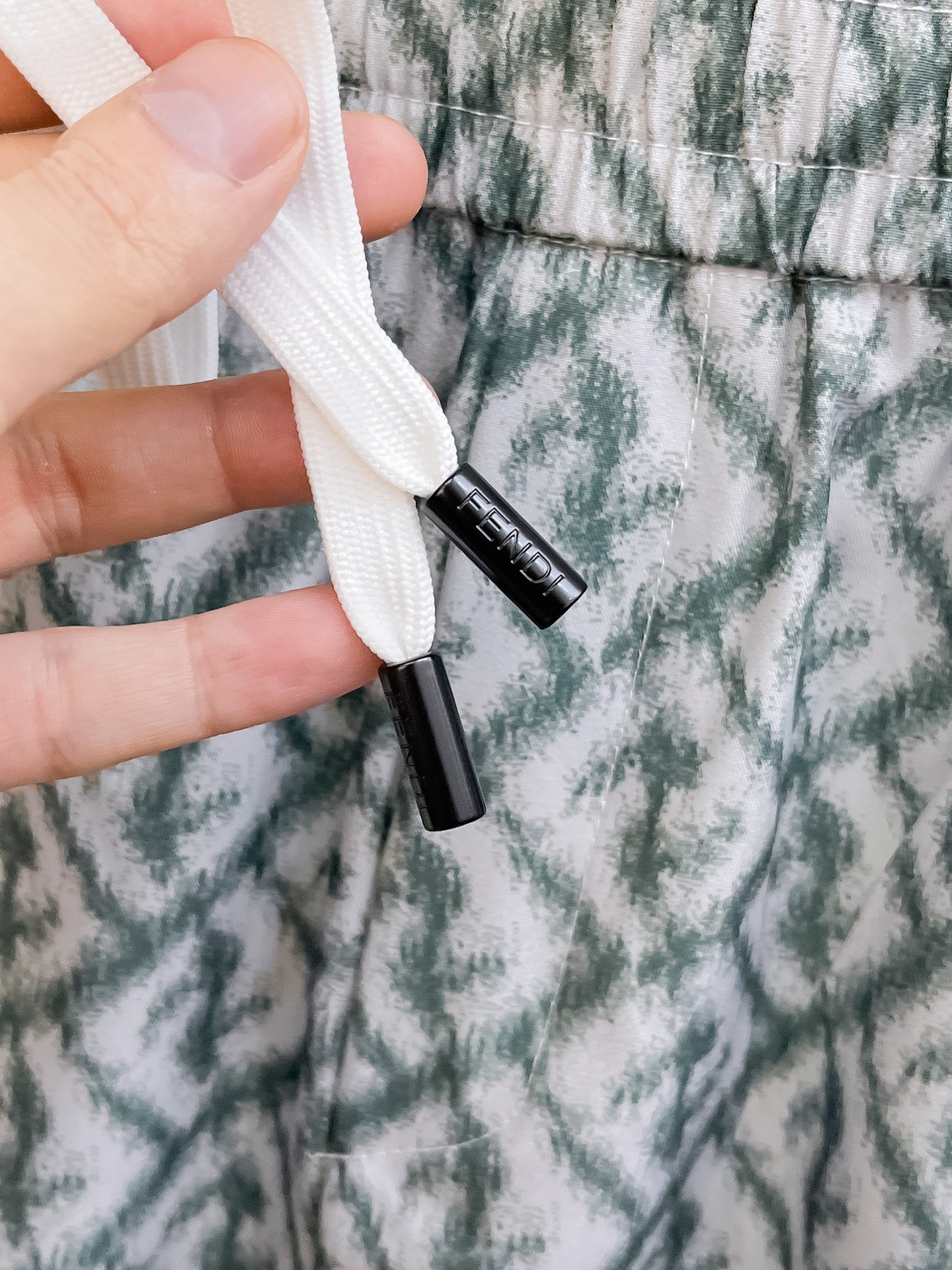 【FENDI】半袖シャツショートパンツ セットアップ