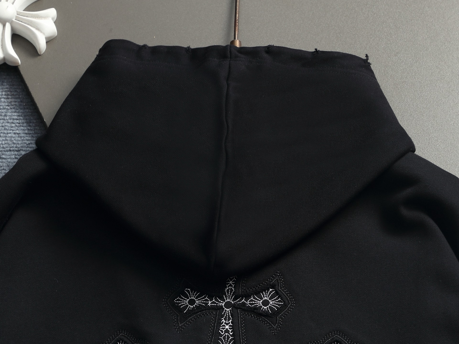 【CHROME HEARTS】クロムハーツ パーカー