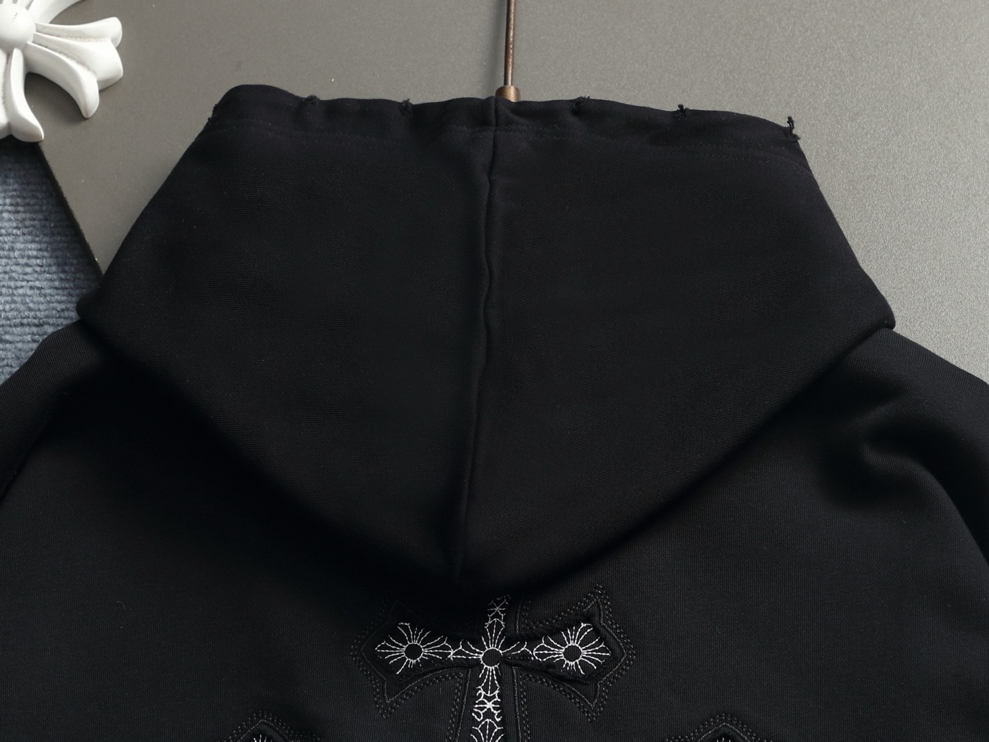 【CHROME HEARTS】クロムハーツ パーカー