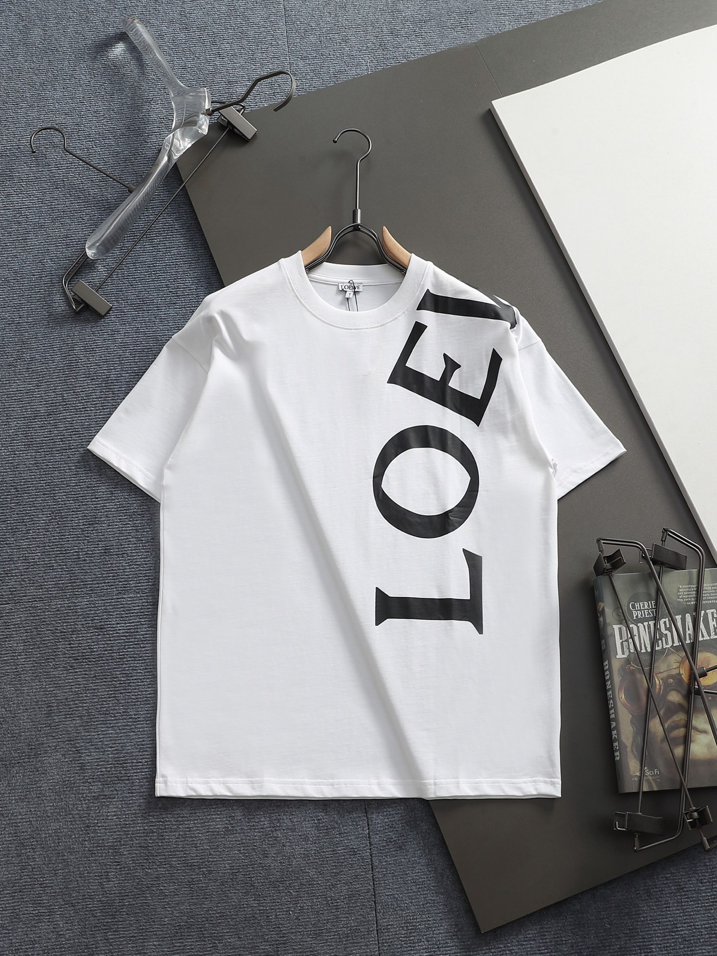 【LOEWE】半袖 T シャツ