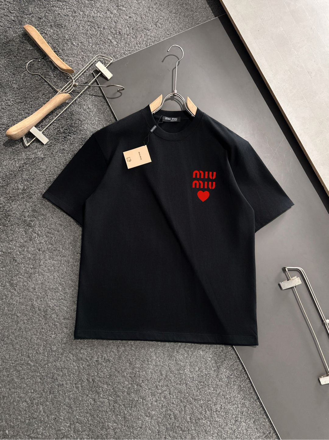 【MIU MIU】半袖 T シャツ