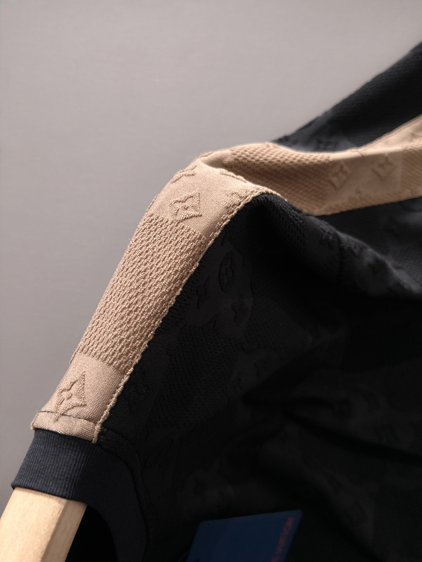 【LOUIS VUITTON】半袖T シャツショートパンツ セットアップ
