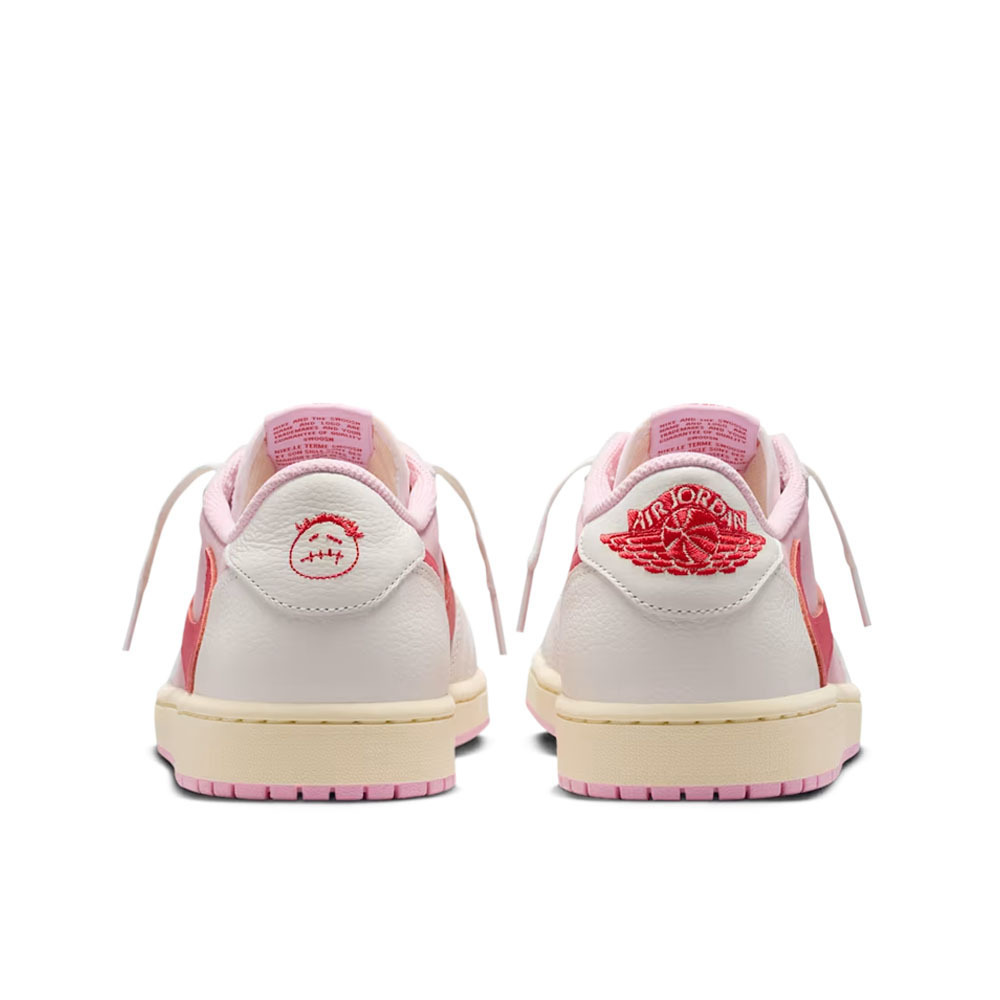 Travis Scott x Air Jordan 1 Low OG SP "Shy Pink"