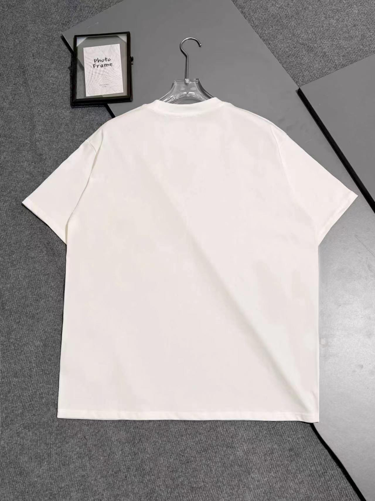 【PRADA】半袖 T シャツ