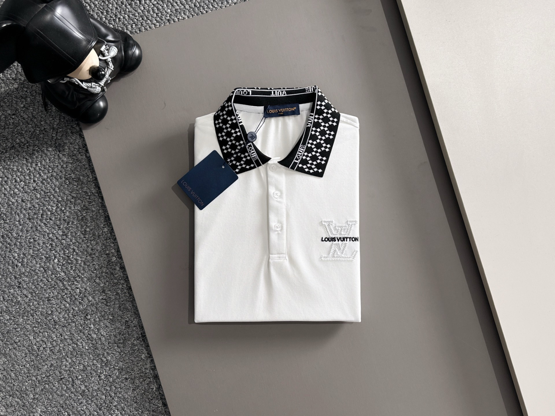 【LOUIS VUITTON】半袖ポロシャツ