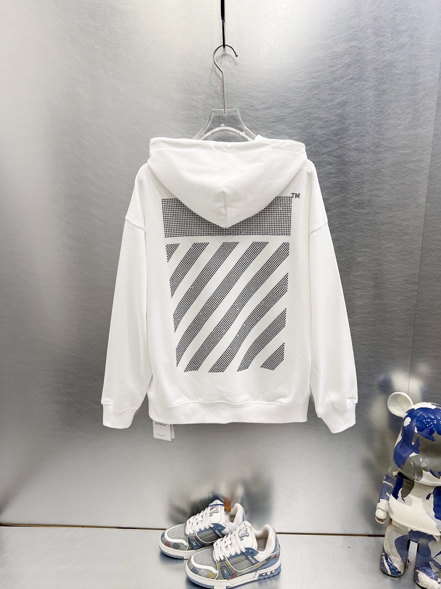 【OFF WHITE】 パーカー