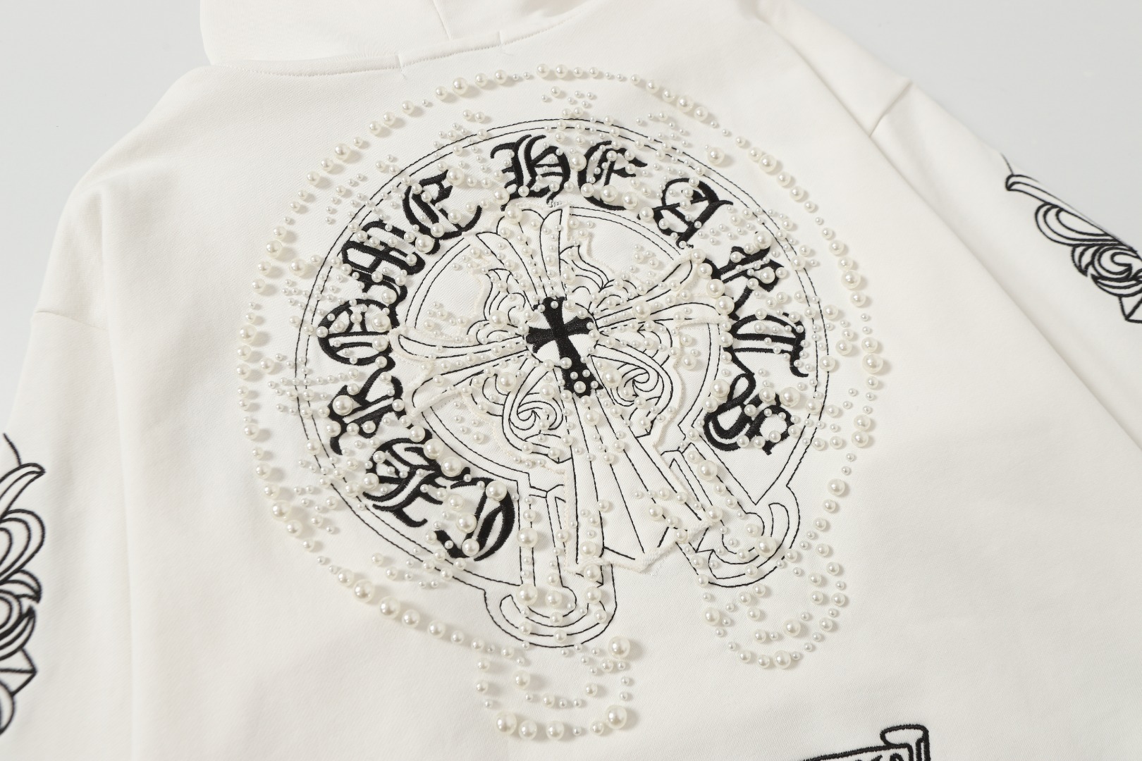 【CHROME HEARTS】クロムハーツ パーカー