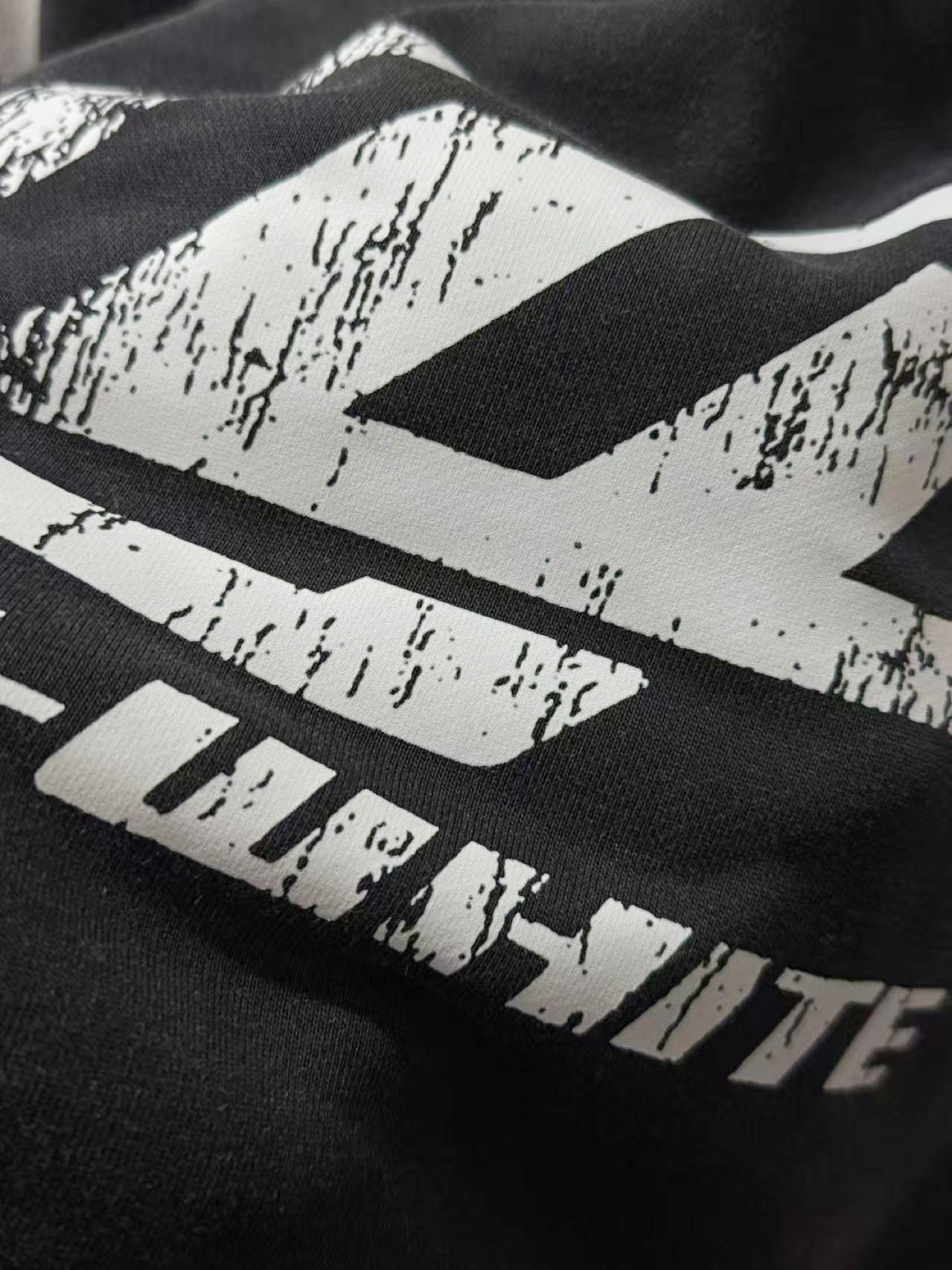 【OFF WHITE】 パーカー
