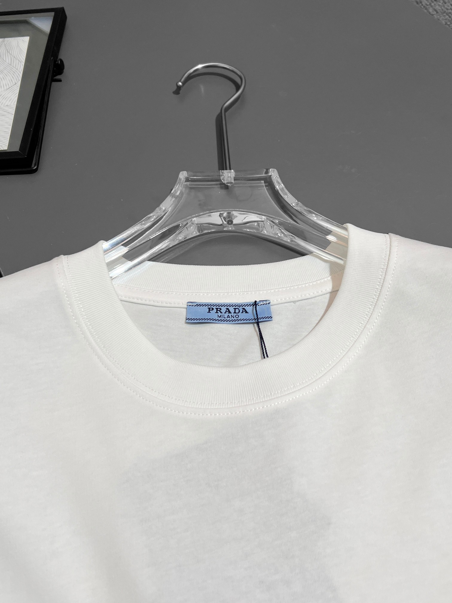 【PRADA】半袖 T シャツ