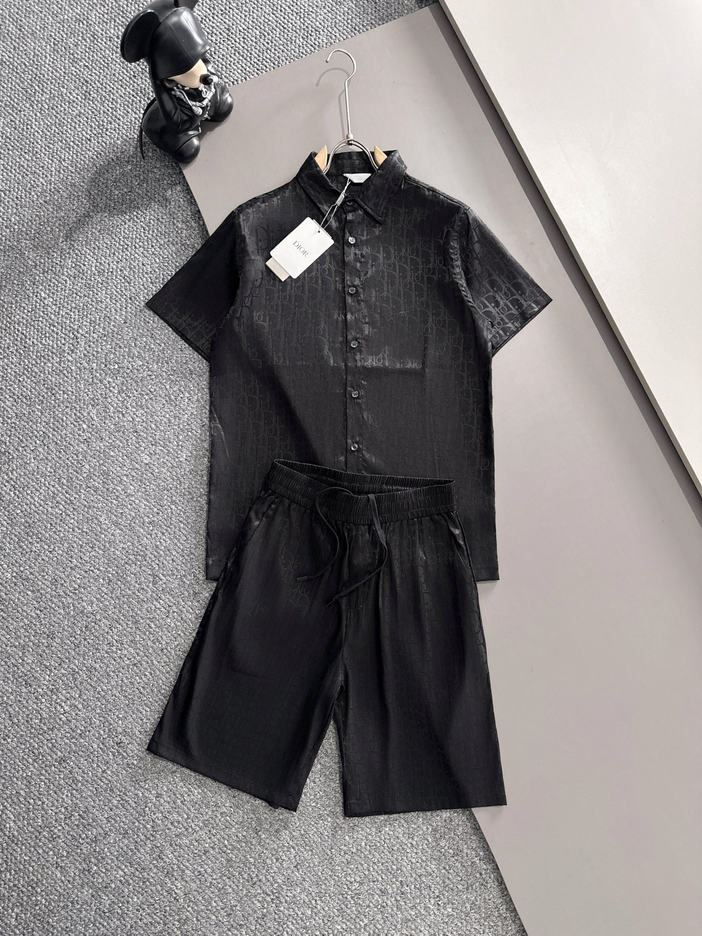 【DIOR】半袖シャツショートパンツ セットアップ
