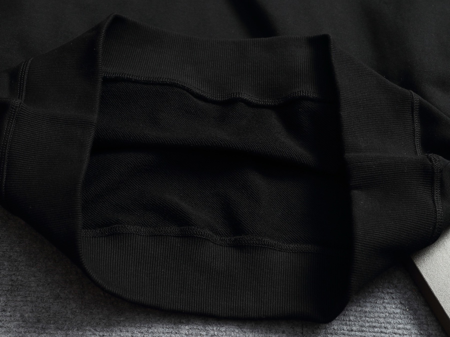 【BURBERRY】長袖 T シャツ