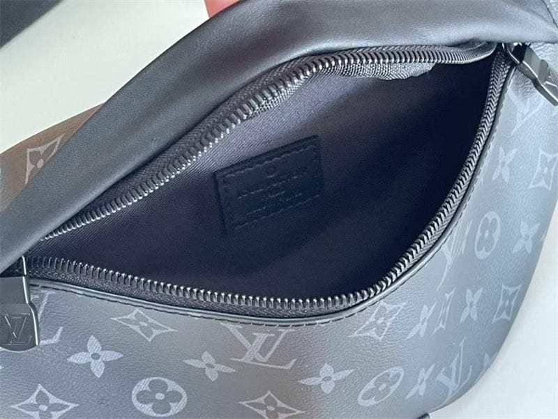 LouisVuittonディスカバリーバムバッグ PM M46035