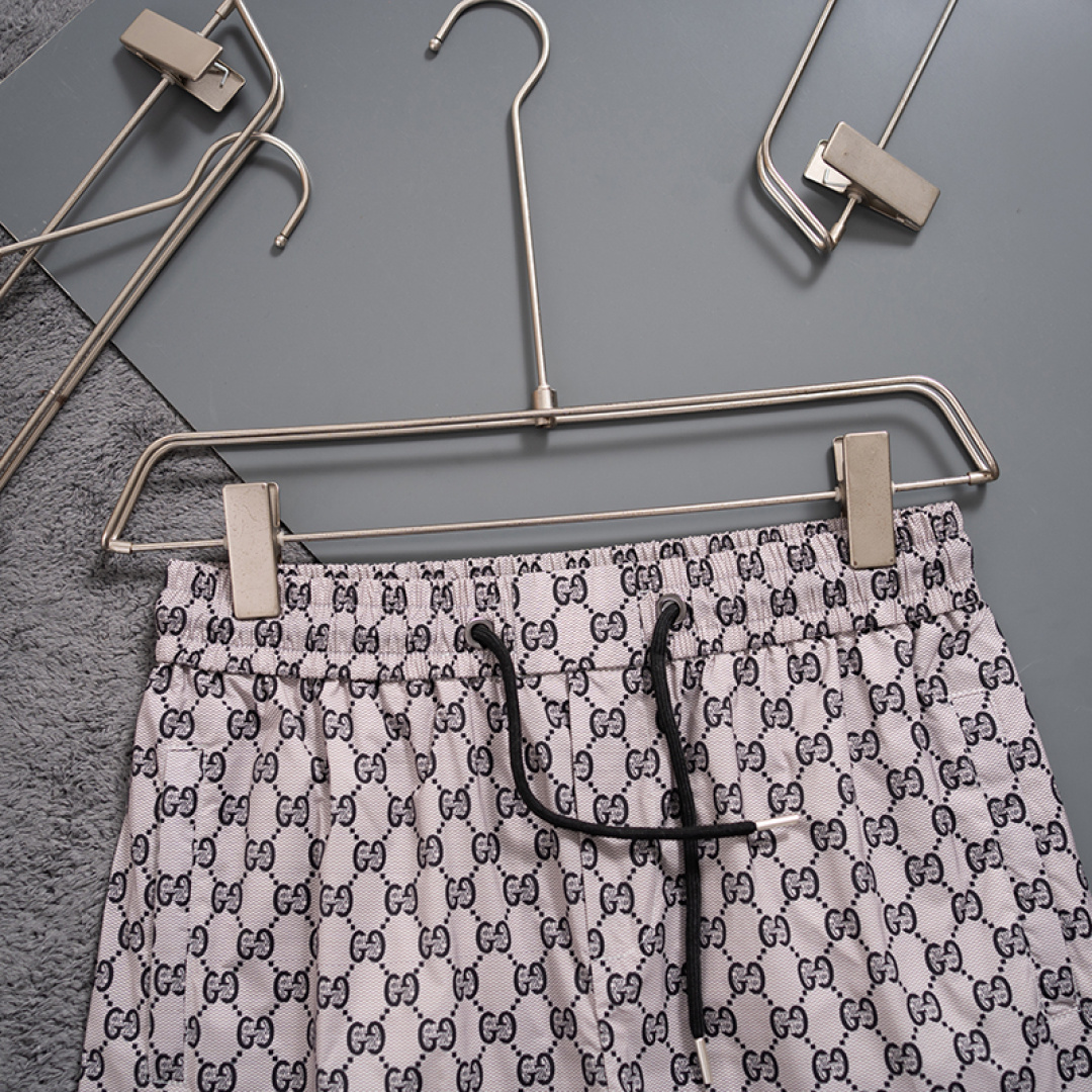 【GUCCI】ショートパンツ