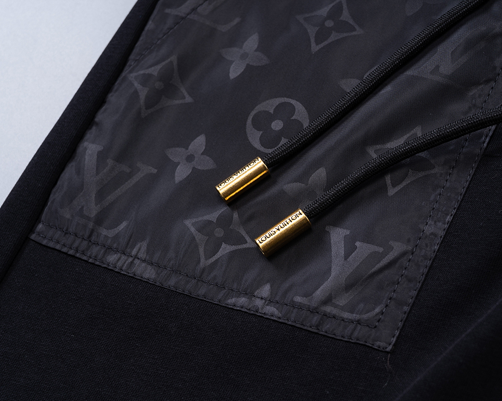 【LOUIS VUITTON】ショートパンツ
