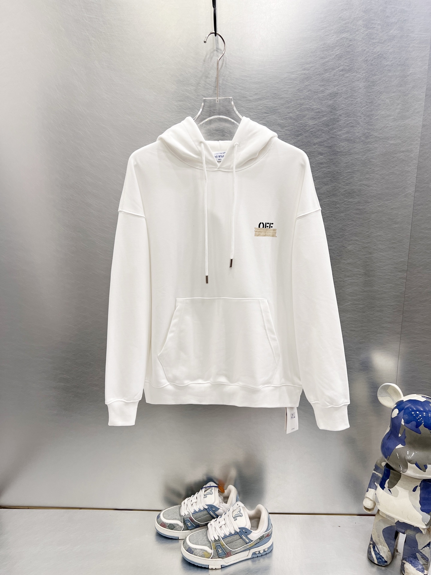 【OFF WHITE】 パーカー
