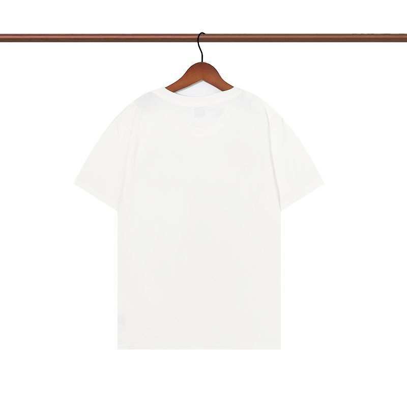 【FENDI】男女兼用、ご好評に付き再入荷！