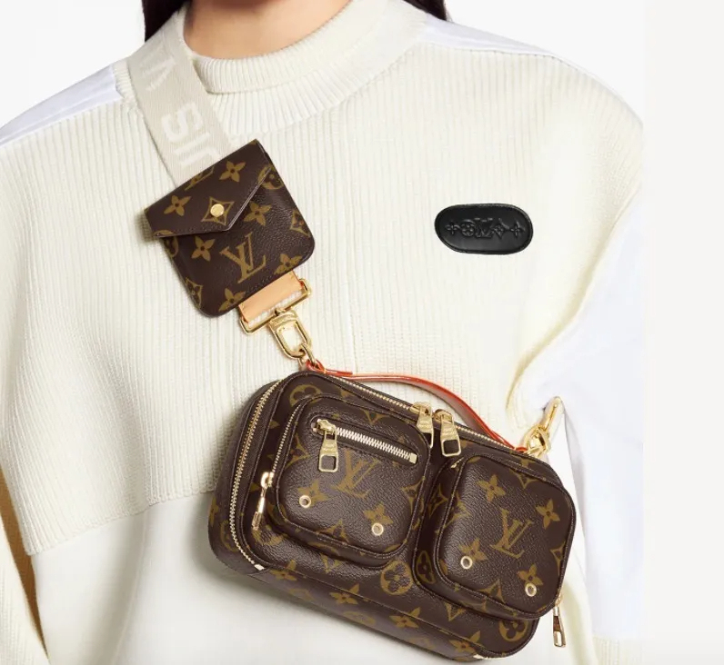 レアモデル【LOUIS VUITTON】お洒落＆多機能☆UTILITY CROSSBODY