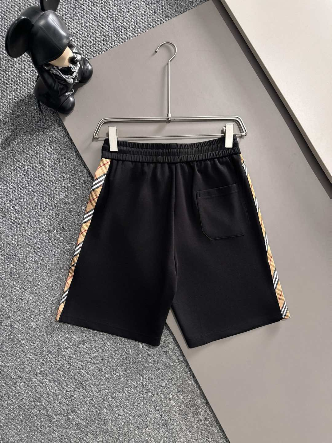 【BURBERRY】半袖T シャツショートパンツ セットアップ