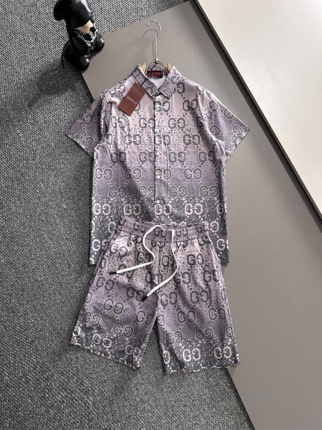 【GUCCI】半袖シャツショートパンツ セットアップ