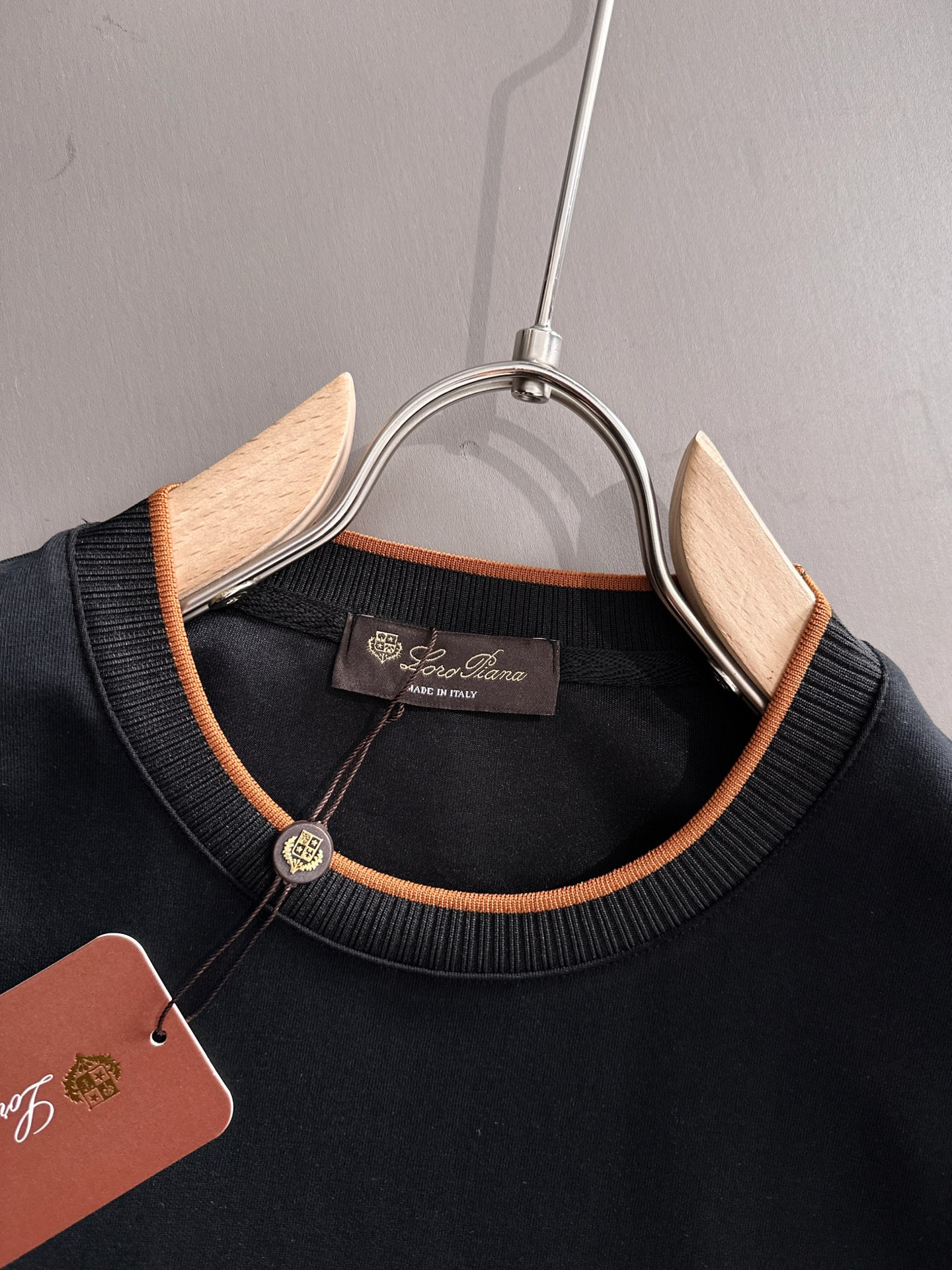 【LOUIS VUITTON】半袖T シャツショートパンツ セットアップ